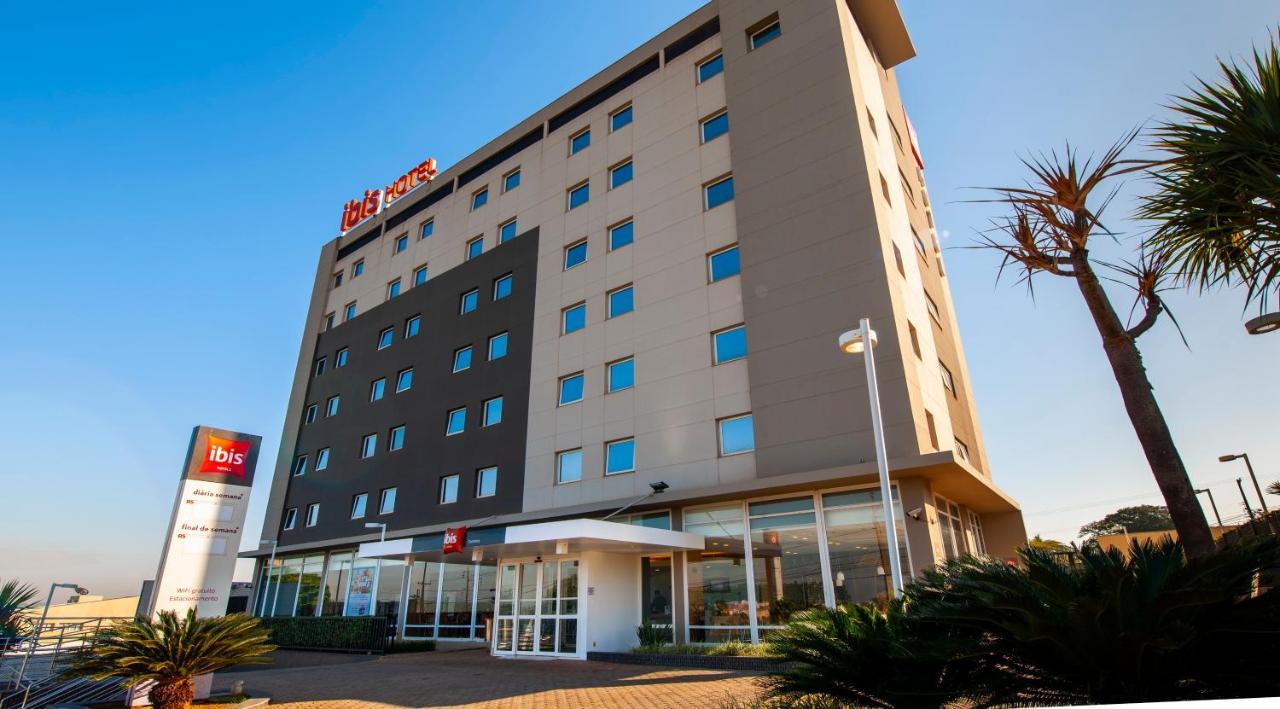 Ibis Ourinhos Hotel Exterior foto